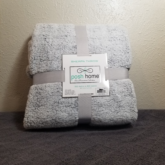 Posh Home Sherpa White, Grey Blanket Throw NWT - Picture 1 of 3